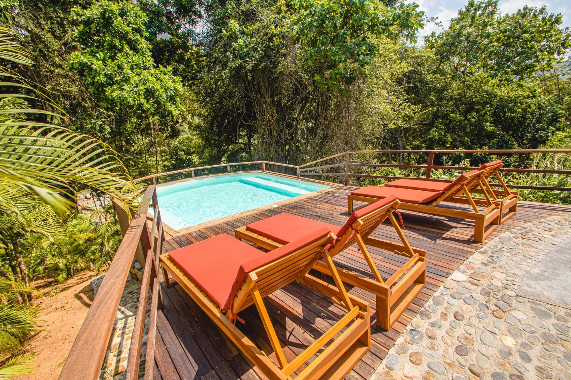Senda Watapuy HotZaino Kültér fotó The swimming pool at the resort